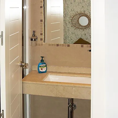 Triana Apartment