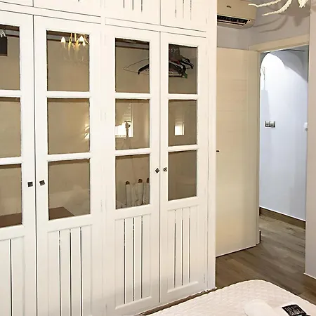 Apartment Triana *